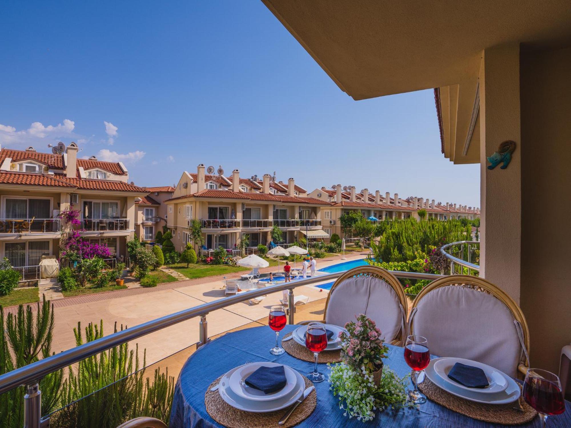 Sunset Beach Club Aqua Lettings 페티예 외부 사진