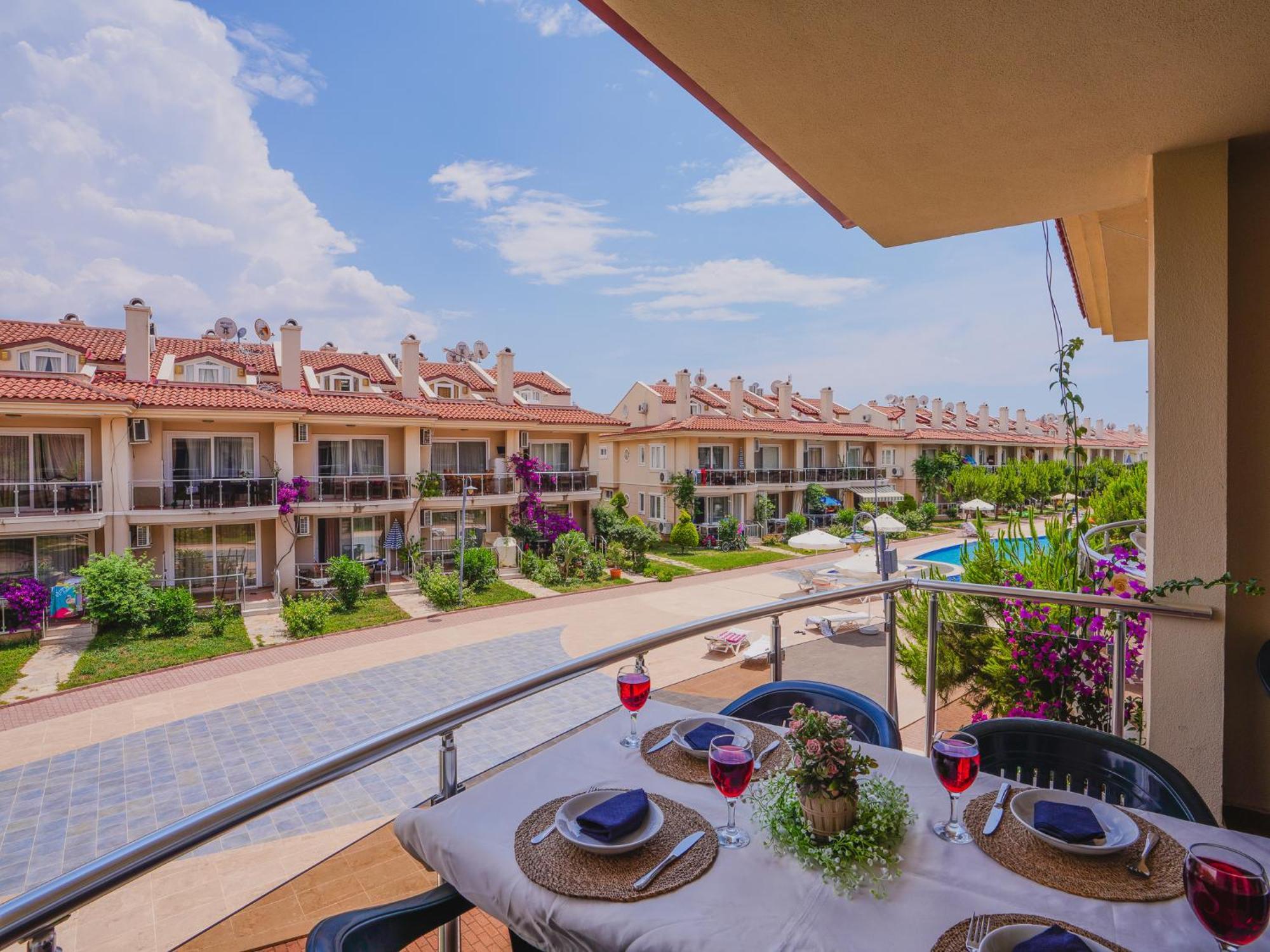 Sunset Beach Club Aqua Lettings 페티예 외부 사진