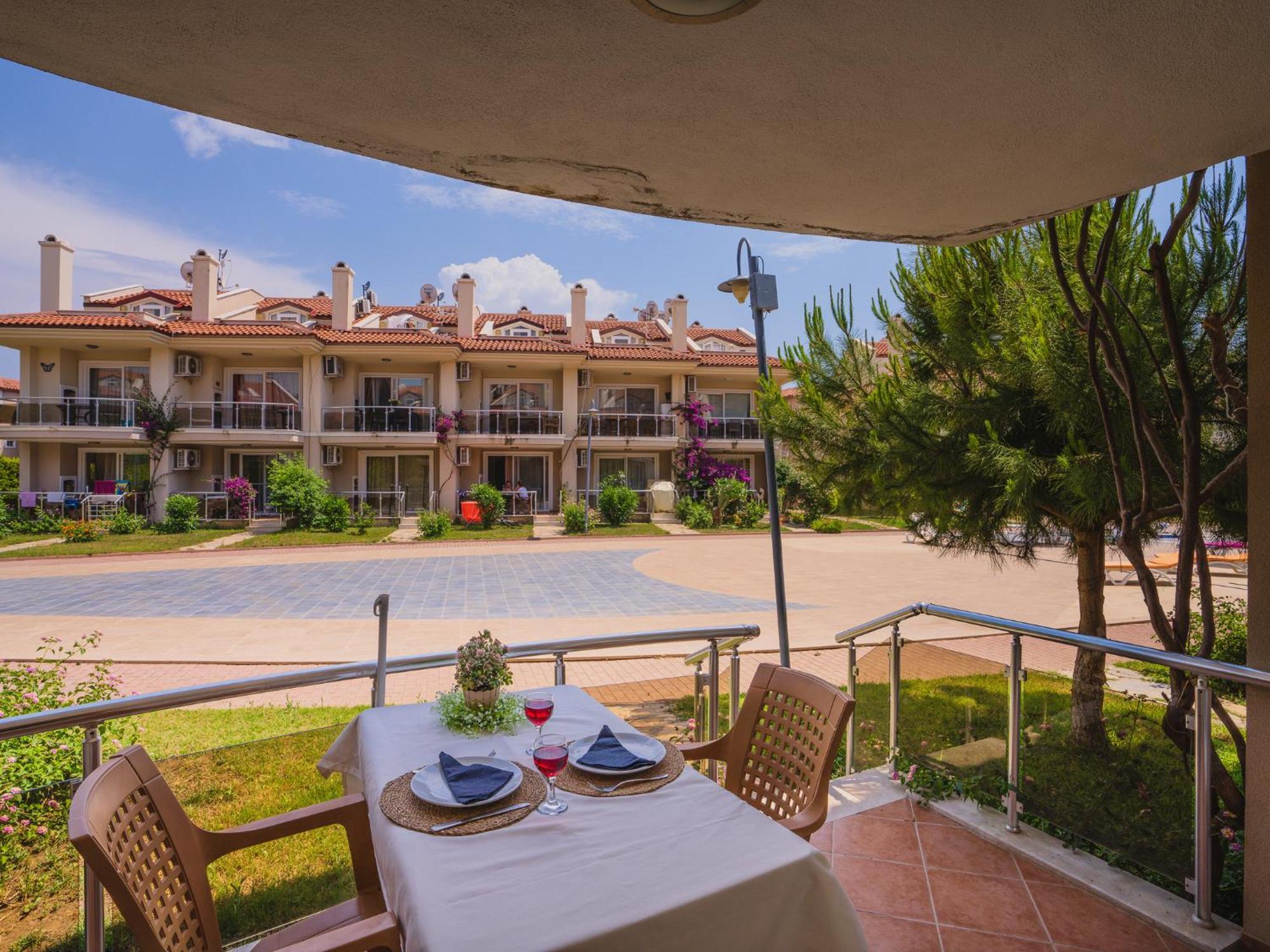 Sunset Beach Club Aqua Lettings 페티예 외부 사진