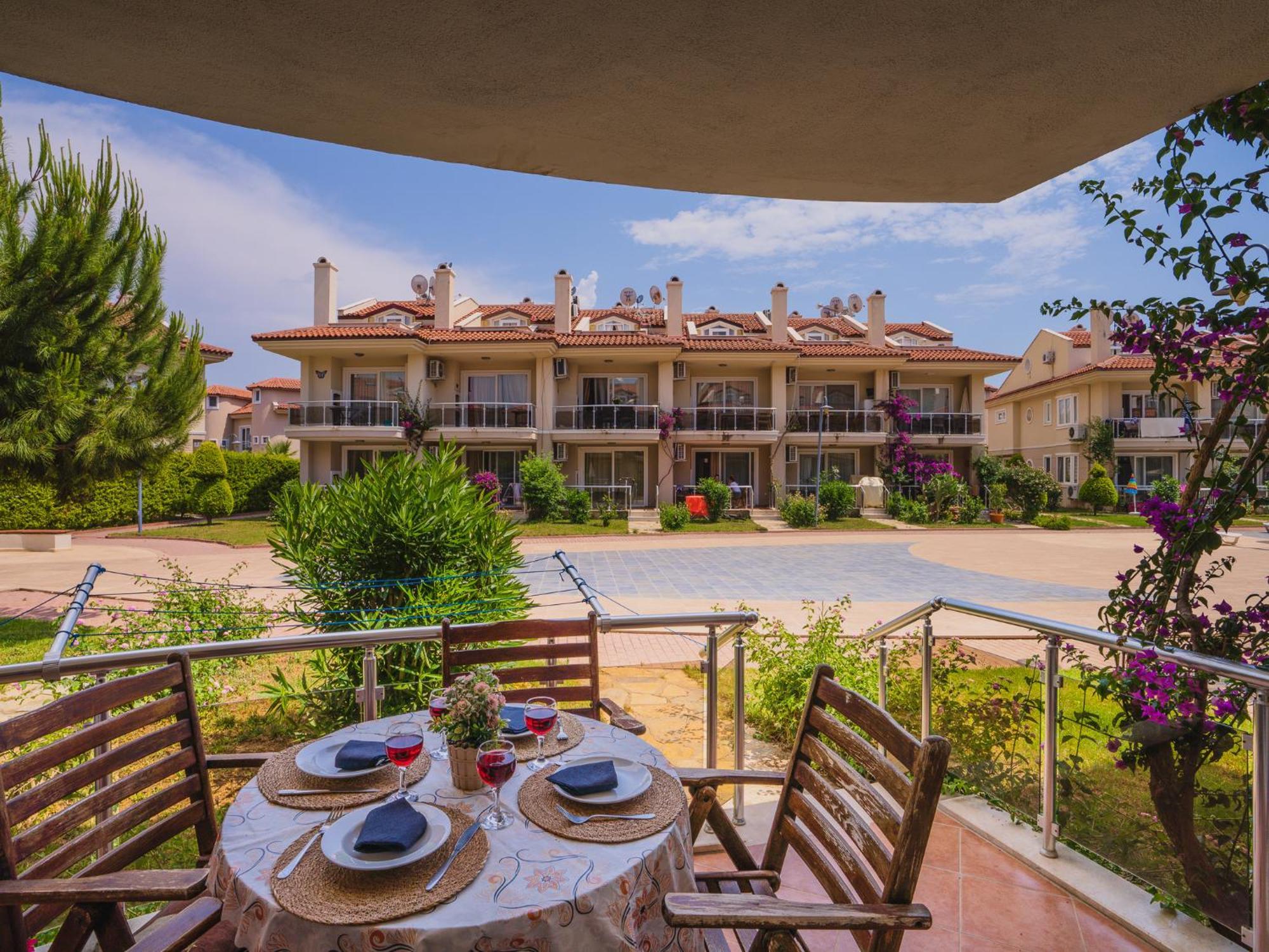Sunset Beach Club Aqua Lettings 페티예 외부 사진