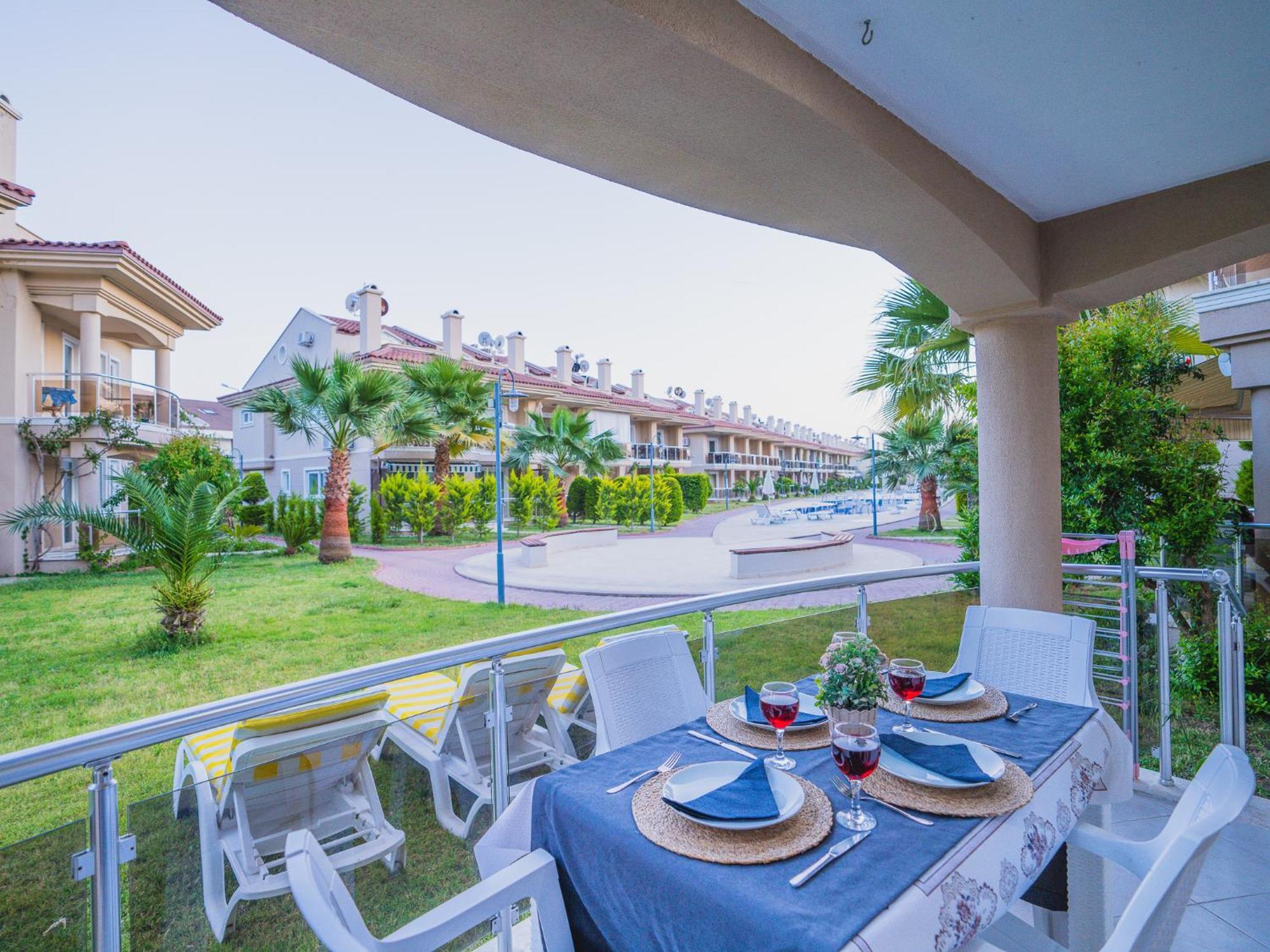 Sunset Beach Club Aqua Lettings 페티예 외부 사진